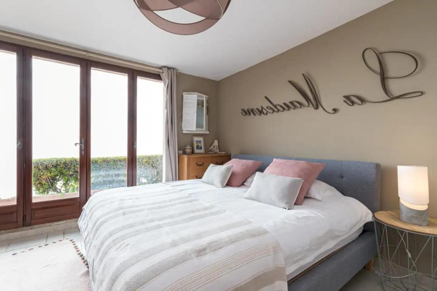 Villa De Luxe A เอซ ภายนอก รูปภาพ
